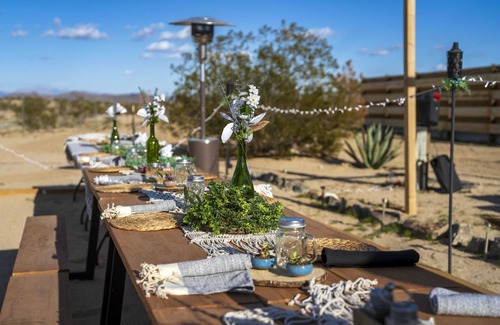 Joshua Tree House | The Compound - JT Village Campground - Glamping