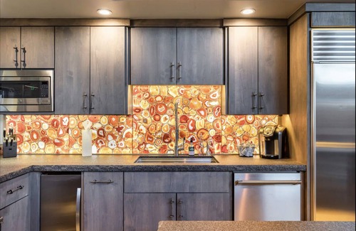 Stateline Villa | The Condo at Stateline, Exclusive and Luxurious.