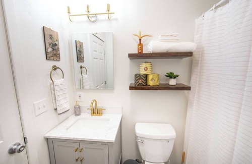 Sedro-Woolley Cottage | The Conifer - A Cozy Stay Near the North Cascades