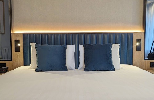 Roscoe Hotel | The Connacht Hotel