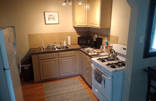 Gandeeville House | The convenient and comfy home