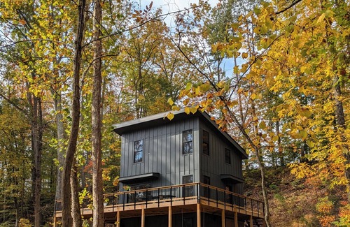 Hood House | The Conway River Cabin – a family-friendly vacation home in the Blue Ridge