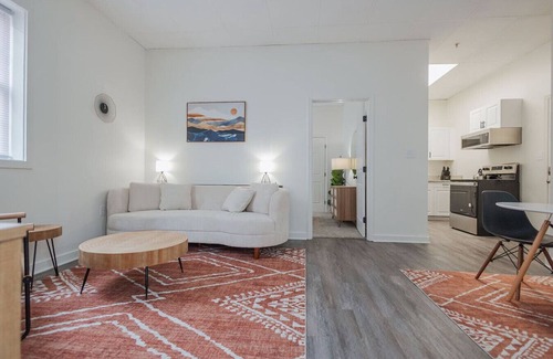 Martinsburg Apartment | The Cool Cave- 2 bedroom apartment
