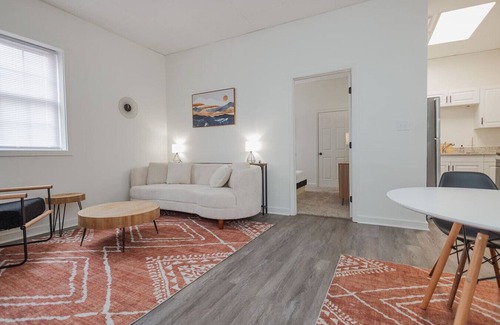 Martinsburg Apartment | The Cool Cave- 2 bedroom apartment