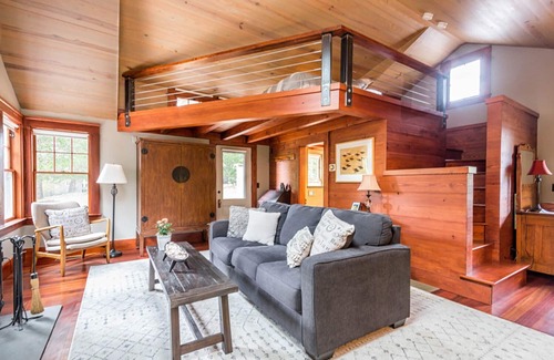 Eastham Cottage | The Coolest Cottage in Magical Cape Setting