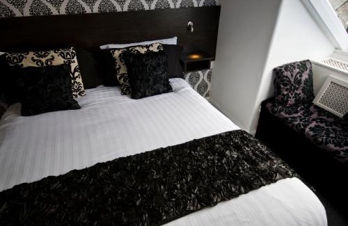 Windermere House | The Coppice - including off-site health club