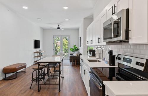 Fort Worth Apartment | The Corbin 1302 - The Yale