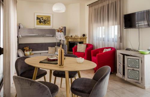 Gennadi Villa | The Corner House at Gennadi Court