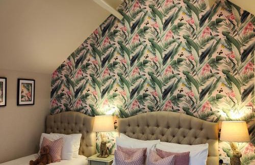 Lowestoft Bed & Breakfast | The Corner House
