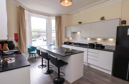 Scarborough Cottage | The Corner House