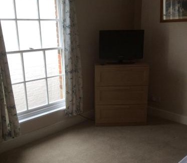 Taunton Hotel | The Corner House Hotel
