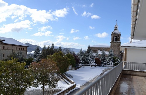 Galdeano Ski Chalet | The Corner of Lokiz; enjoy Navarre naturally
