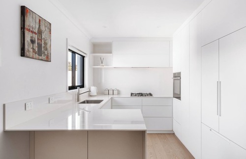 Mount Maunganui House | The Corporate Box ~ Mount Maunganui - Beyonder Holiday Homes