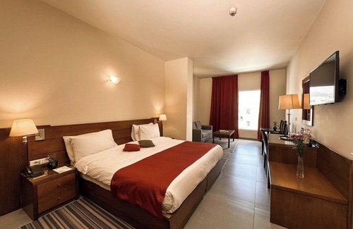 Dekwaneh Hotel | The Cosmopolitan Hotel