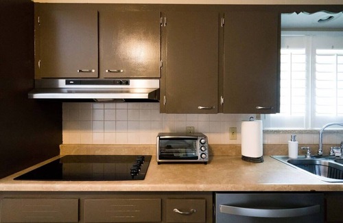 Castlewood House | The Costilla Connection/Denver Tech Center