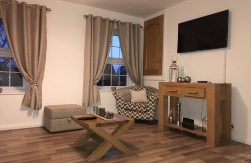 Wetheral House | The Cosy-High Rise Apartment