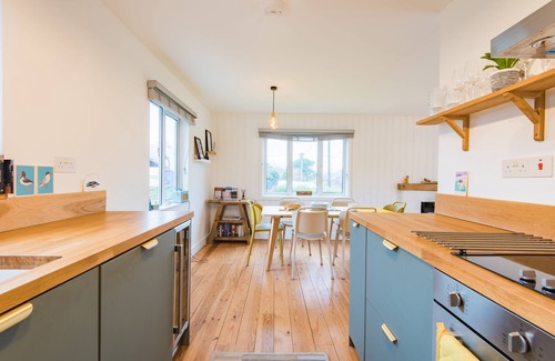 Icklesham Cottage | The Cot - a holiday let that sleeps 6 guests in 3 bedrooms