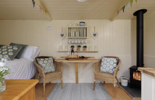 Longborough House | The Cotswold Nest