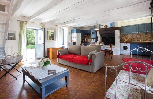 Saint-Andre-des-Eaux Cottage | the cottage Marie