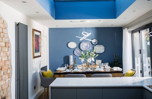 Mangotsfield Cottage | The Cottage and The Nook, Cotswolds, Sleeps 6 plus an Infant