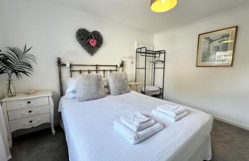 Newquay House | The Cottage Annex