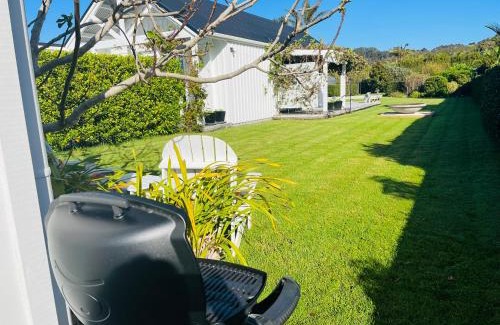 Point Wells Apartment | The Cottage at 95a - self contained, quiet and peaceful