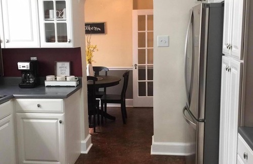 Washington House | The cottage at Fourth and Elm