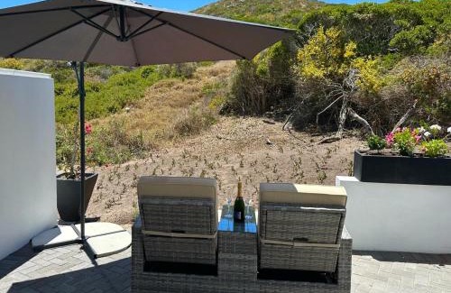 Yzerfontein Apartment | The Cottage at Paradise Found