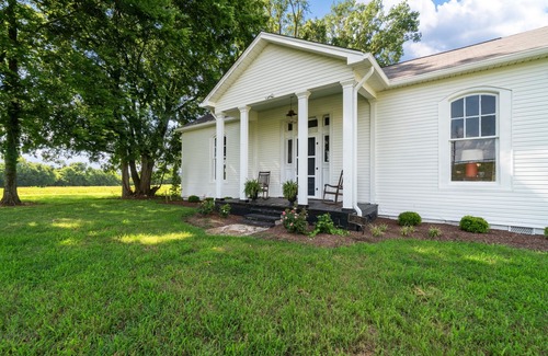 Mount Pleasant House | The Cottage at Southbend Farm