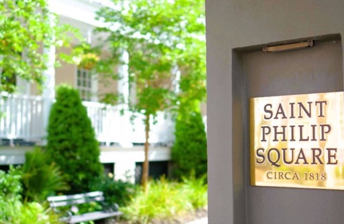 Downtown Charleston Cottage | The Cottage at Saint Philip Square, One Block to King, Charming Private Hideaway