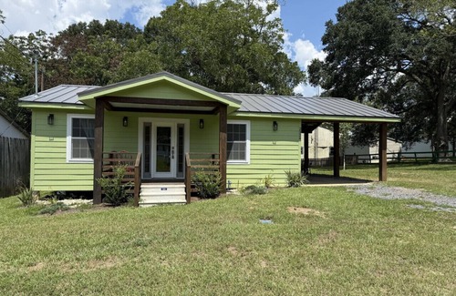 Jackson Apartment | The Cottage by Raven`s Keep
