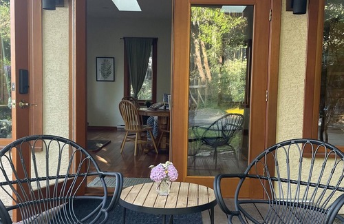 Salt Spring Island Apartment | The Cottage