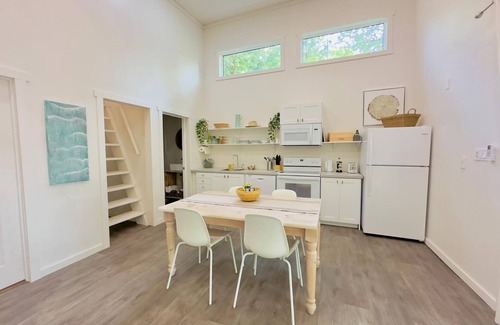 Wasaga Beach House | The Cottage Experience