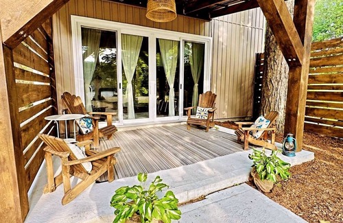 Wasaga Beach House | The Cottage Experience
