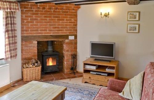 Attleborough House | The Cottage
