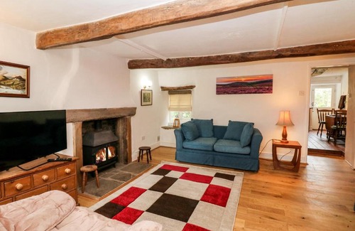 Hayfield House | The Cottage