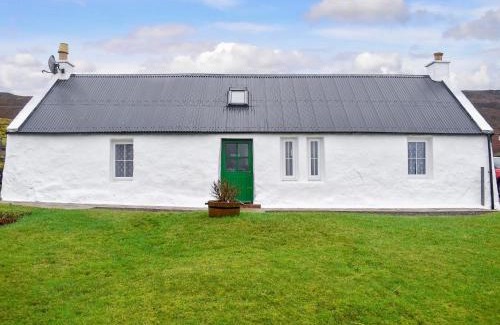 Isle Ornsay House | The Cottage
