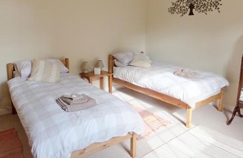 Hedley on the Hill House | The Cottage