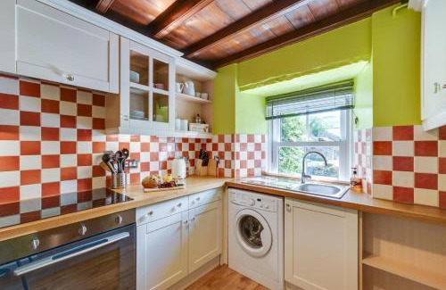 Worton House | The Cottage