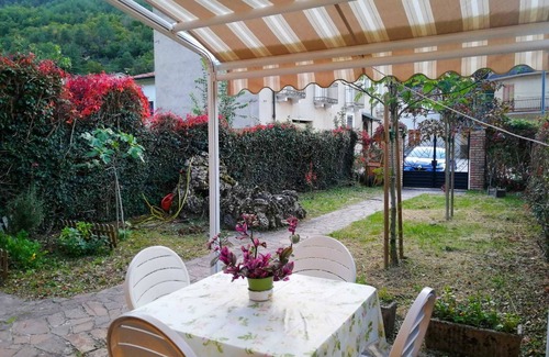 Introdacqua Apartment | The cottage in Capolaia