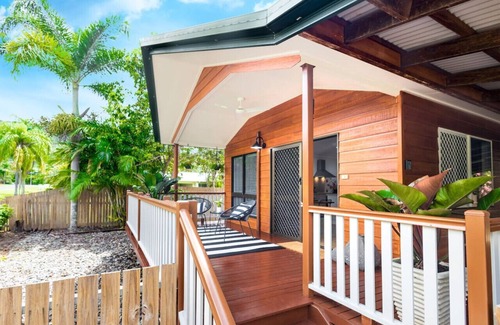Kewarra Beach Apartment | The Cottage - Mountain Views 1BR - 5 min to Beach