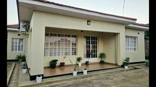 Lilongwe Apartment | The Cottage