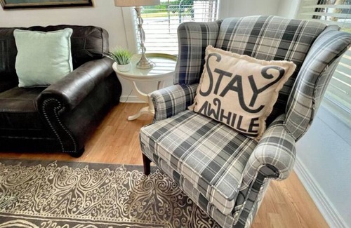 Tyler Cottage | The Cottage - Newly Remodeled with Breathtaking Views
