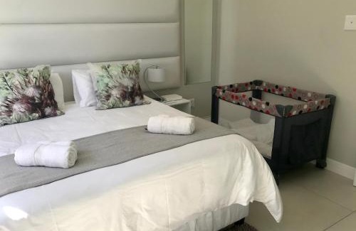 Umhlanga Apartment | The Cottage on Cordia 2 Bedroom self catering 2km from Umhlanga beach