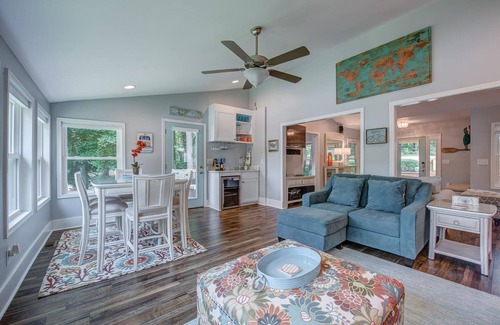 Belmont Cottage | The Cottage on the shores of Lake Wylie