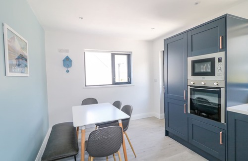 Brinlack House | THE COTTAGE, pet friendly, with open fire in Derrybeg, County Donegal
