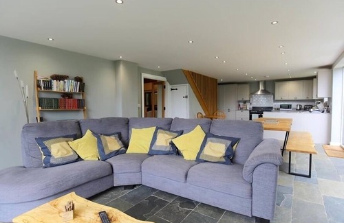 Saint Briavels Cottage | THE COTTAGE, pet friendly, character holiday cottage in St Briavels