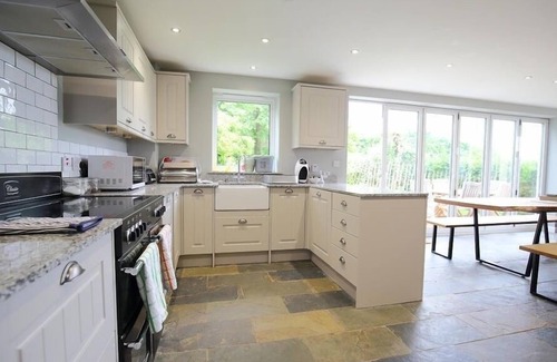 Saint Briavels Cottage | THE COTTAGE, pet friendly, character holiday cottage in St Briavels