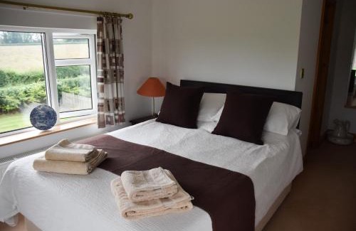 Hulland Ward House | The Cottage, Poplars Farm