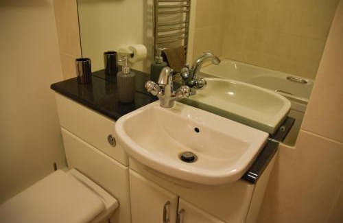 Hulland Ward House | The Cottage, Poplars Farm